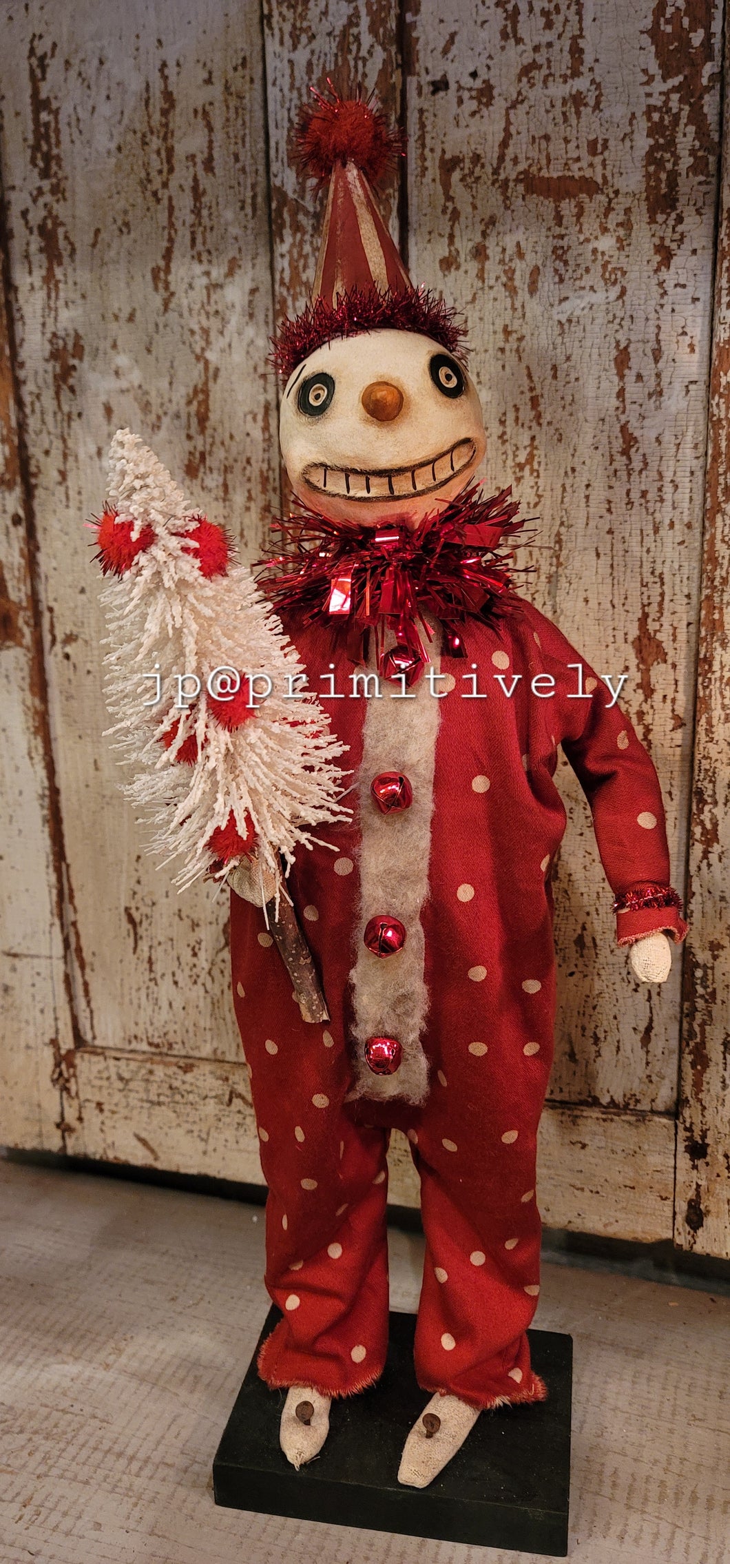 Clay head Snowman with tree